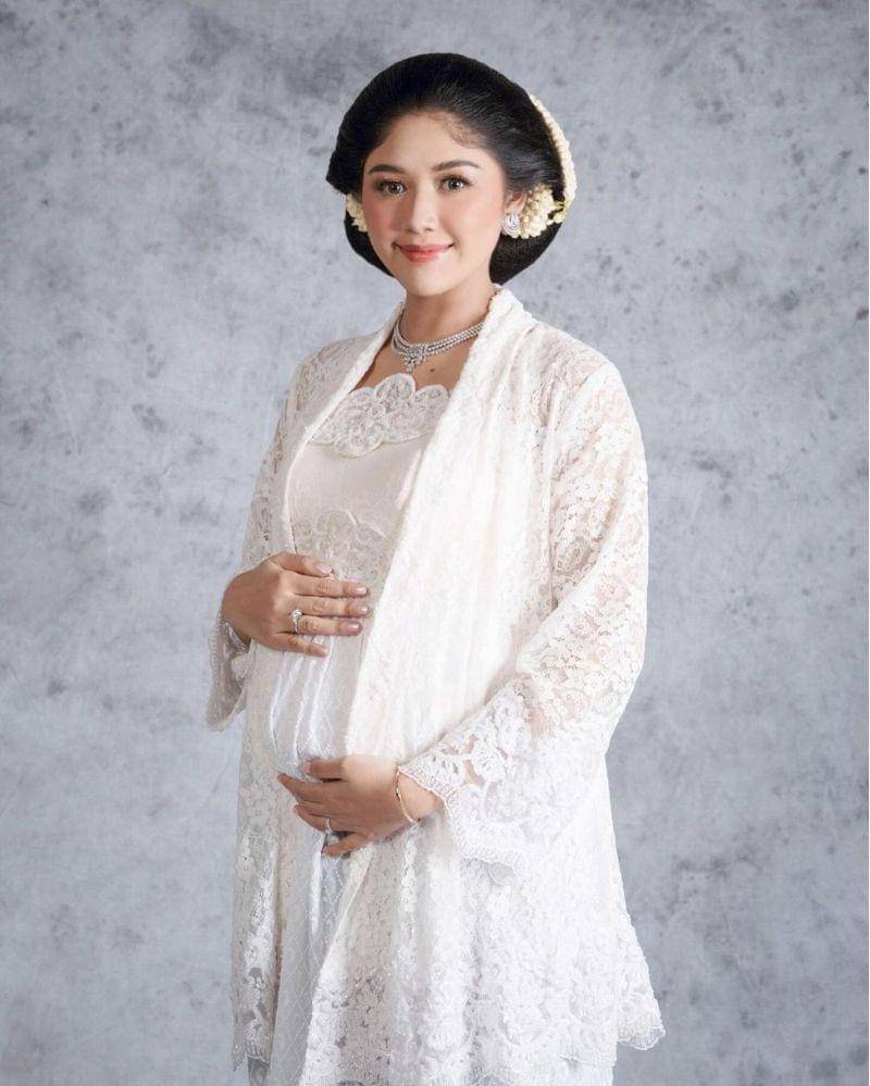 Instagram.com/@erinagudono